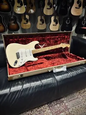 Fender CS 56 Strat Vintage Blonde